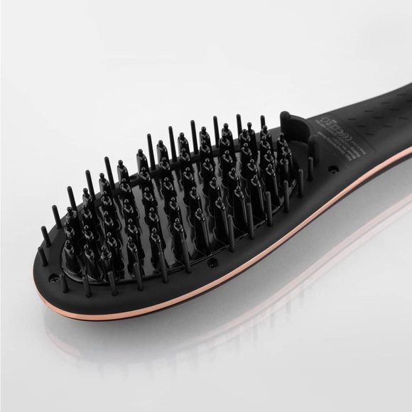 Foxybae  ROSE GOLD STRAIGHTENING BRUSH - Picture 3 of 5
